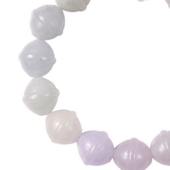 ‼️ NATURAL JADE BURMESE CARVED BEADS❣️ - Picture 4 of 4